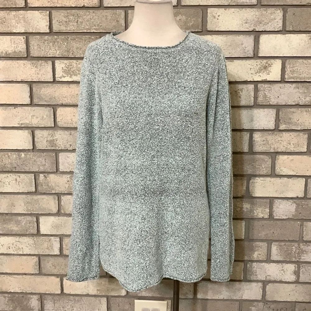 3for$20 sweater medium - Picture 1 of 4